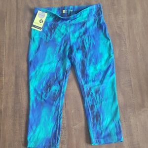 Fitness Capri Compression Leggings